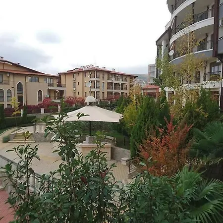Royal Palm Apartment Sveti Vlas